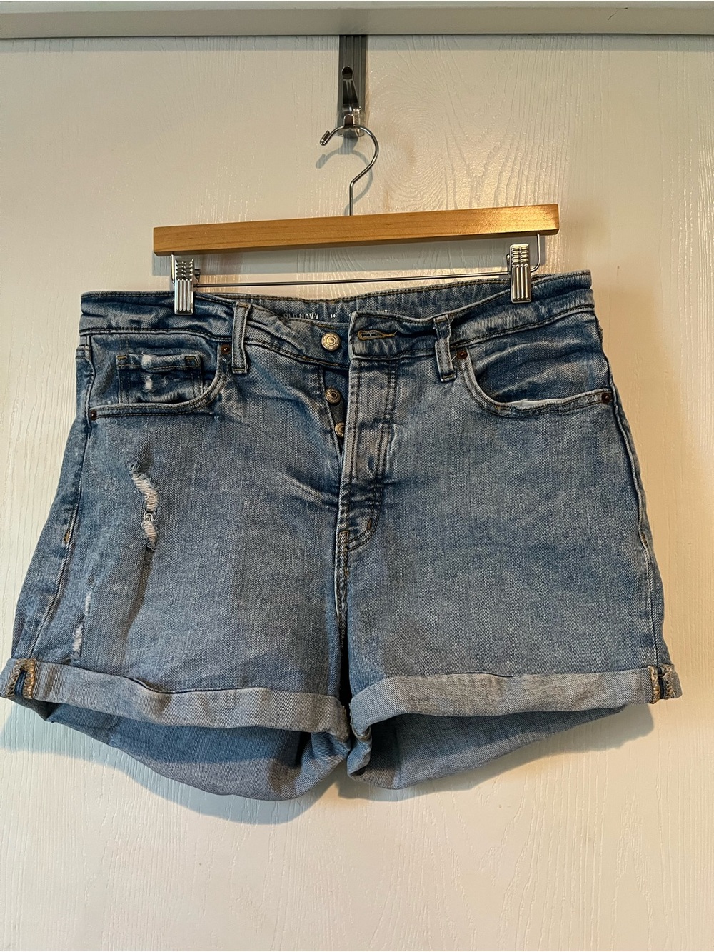 Old Navy OG Straight High Rise Button Fly Light Rinse Cuffed Denim Shorts Sz 14